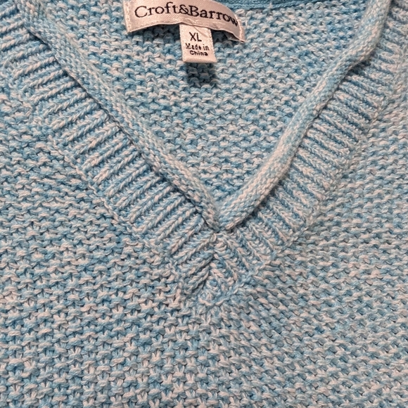 3/$15 Croft & Barrow Women's Sweater - Picture 5 of 10